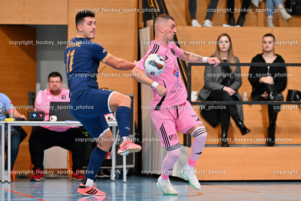 Carinthia Flamengo Futsal Club vs. Futsal Klagenfurt | #11 Saso Kovacevic Futsal Klagenfurt, #24 Zoran Vukovic Carinthia Flamengo, Carinthia Flamengo Futsal Club vs. Futsal Klagenfurt, Carinthia Flamengo Futsal Club vs. Futsal Klagenfurt am 01.12.2024 in Klagenfurt (Ballspielhalle Viktring), Austria, (Photo by Bernd Stefan)