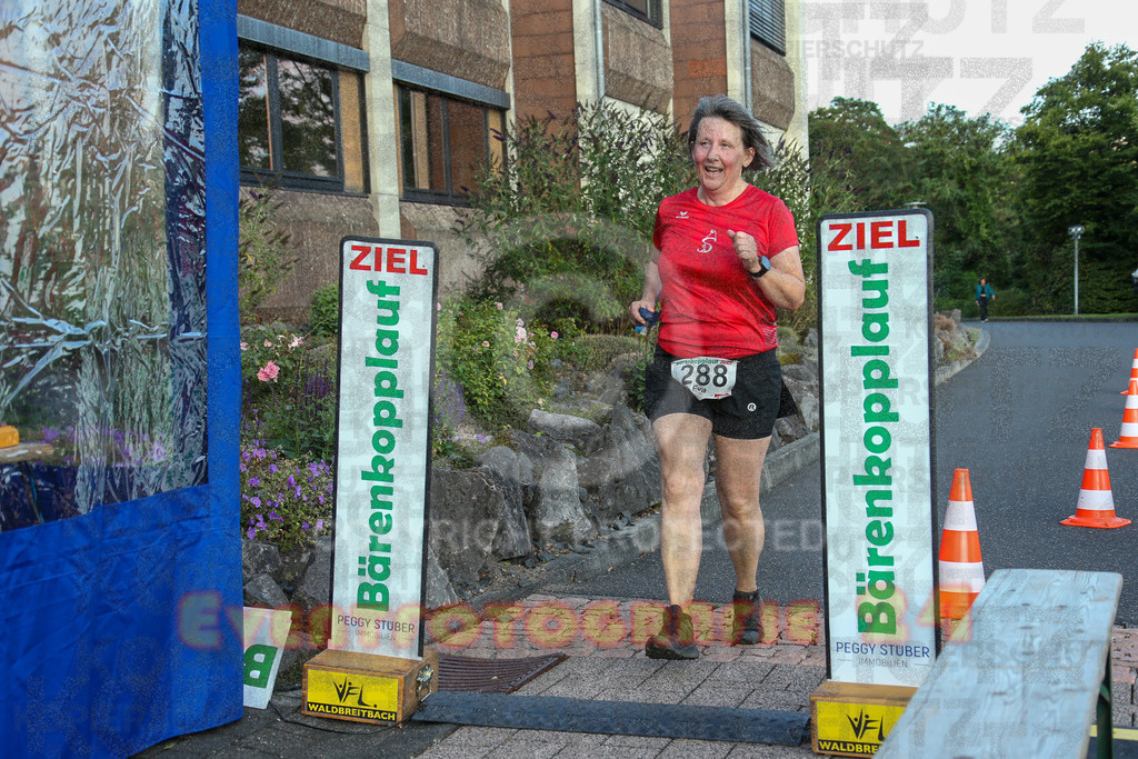 250801_1952_EX1_8485 | Sportfotografie im Rhein-Sieg Kreis, Köln, Bonn, NRW, Rheinland Pfalz, Hessen, etc. Unser Tätigkeitsfeld umfasst den Laufsport vom Volkslauf über den Marathon, Duathlon, Triathon bis zum Ultralauf wie Kölnpfad Ultra oder Schindertrail.