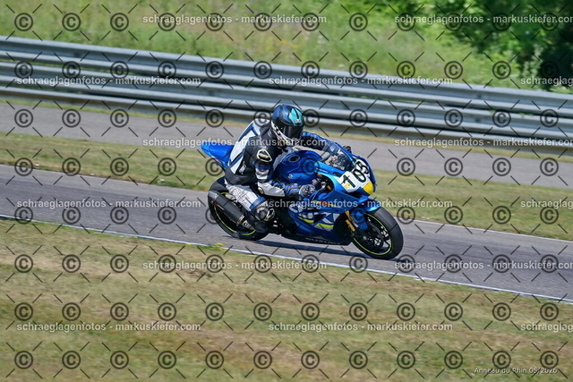26BT02-0594 | markuskiefer.com - Realisiert mit Pictrs.com