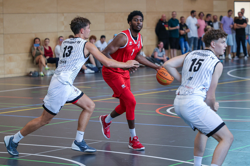 Pro A BAYER GIANTS vs Leichlinger TV  Test-90 | Fotos von Basketballspielen aus dem Raum NRW fotografiert von Gero Mueller-Laschet und Daniel Schaefer - Realisiert mit Pictrs.com