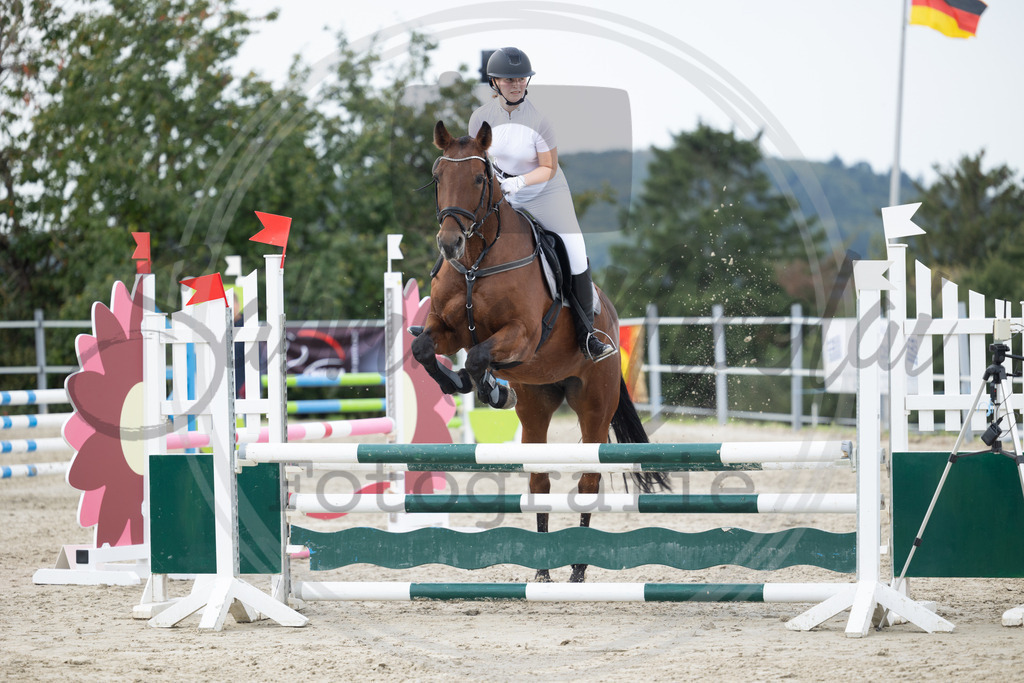 994A1977 | sabrinanicolaifotografie - Realisiert mit Pictrs.com