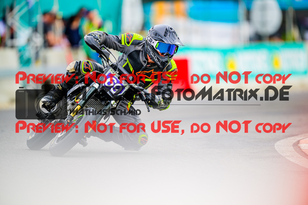 MaZZes_FotoMatrix_240609_6007705_3848 | OPEN