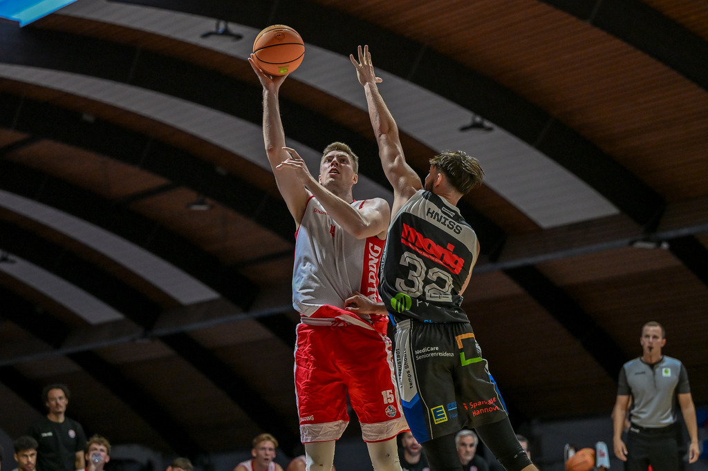 rsk_059 | Fotos von Basketballspielen aus dem Raum NRW fotografiert von Gero Mueller-Laschet und Daniel Schaefer - Realisiert mit Pictrs.com