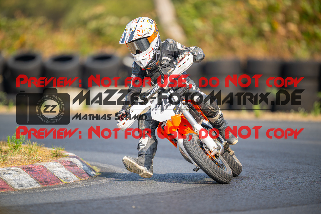 MaZZes-Fotomatrix-20260816-617110 | ROOKIES