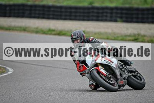 pube9771 | Professionelle Fotos von Sportveranstaltungen, aber auch Hochzeiten und anderen Events. - Realisiert mit Pictrs.com