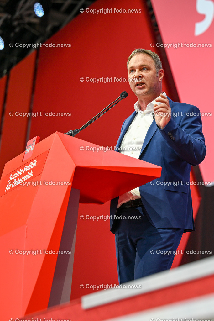 Bundesparteitag SPOE in Linz Design Center_ 03.06.2023-90 | 03.06.2023, Linz, AUT, Bundesparteitag SPOE in Linz Design Center, im Bild Andi Babler (SP, Bgm. Traiskirchen)
