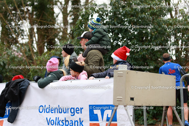 AMLA3546 | Bildershop "Sportfotograf-Oldenburg" mit Fotos von Sportevents in Oldenburg und Umzu. - Realisiert mit Pictrs.com