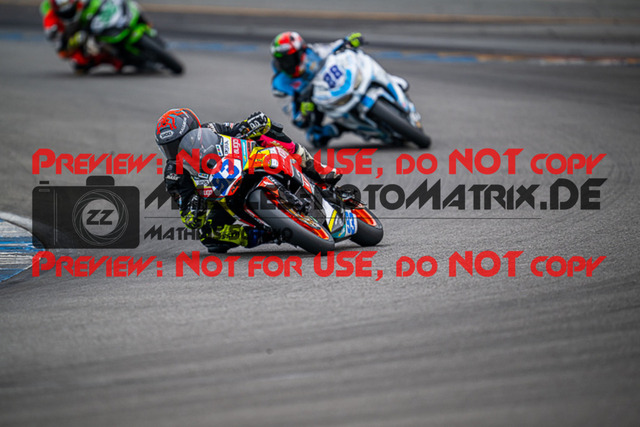 MaZZes_FotoMatrix_220924_8372 | IDM300