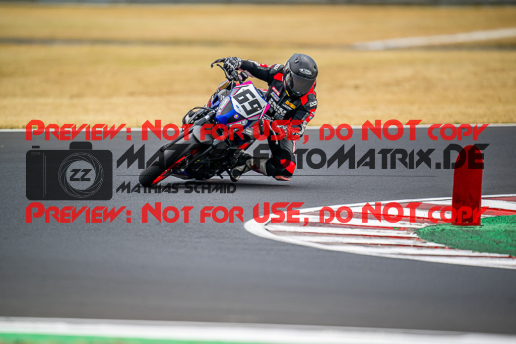 MaZZes_FotoMatrix_220624_1639 | TWINCUP