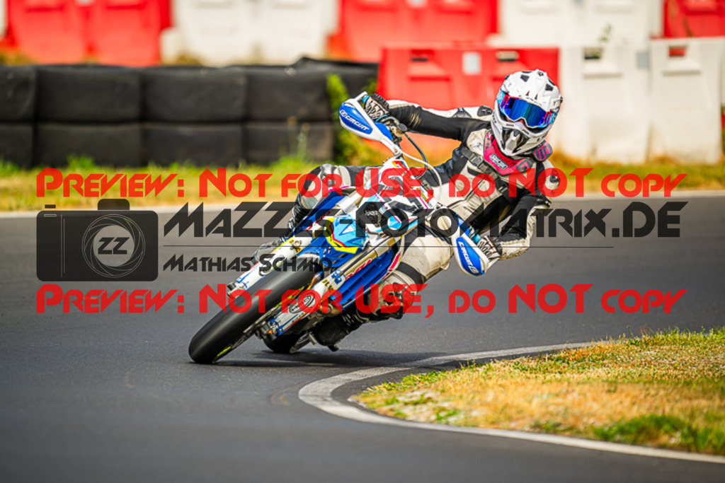 MaZZes_FotoMatrix_230701_9207 | S4