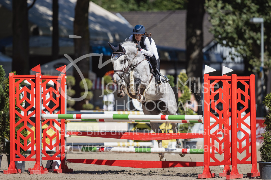 230909_OWLCh_Amateur-S-704 | Deine schönsten Turniermomente als professionelle Fotos! Entdecke hochwertige Pferdesport-Fotografie im Online-Shop. Jetzt Fotos finden & bestellen!