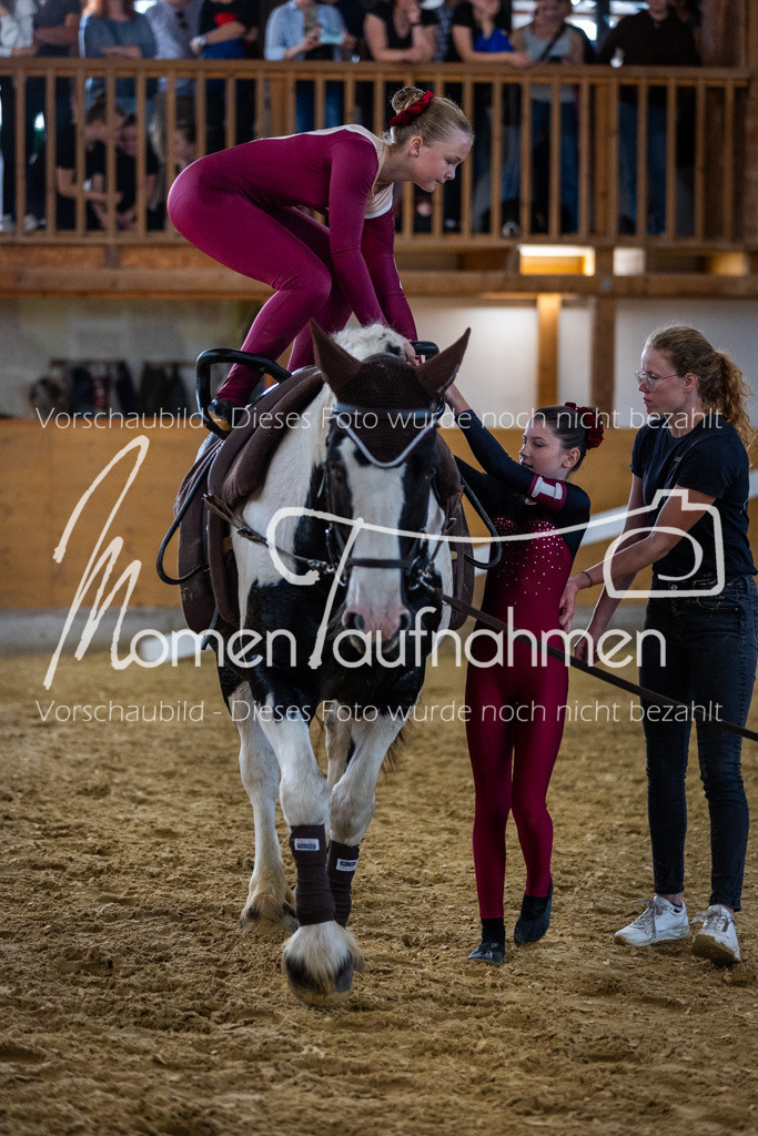 GS-NS-129 | MomenTaufnahmen Pferdesportfotos