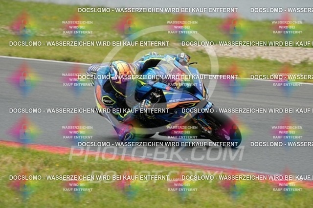 2024_07_04_PBK_13830 | Sportfotografie; SlowMotion; Video; Rennstrecke; Hafeneger; Speer; Racing; RSE; BMW; CBO; Trackday; Motorsportarena; Hockenheimring; Brno; Most; Barcelona; Valencia