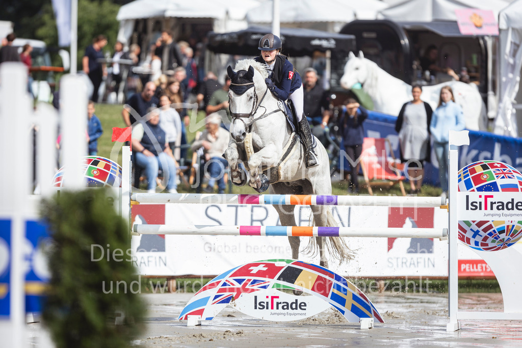 240712_BHO_ZweiPh-M2-2-622 | Deine schönsten Turniermomente als professionelle Fotos! Entdecke hochwertige Pferdesport-Fotografie im Online-Shop. Jetzt Fotos finden & bestellen!