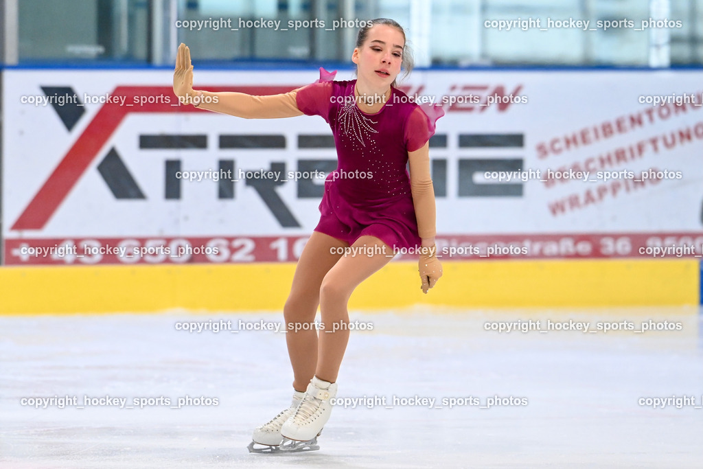 Ossiachersee Pirouette ESC Steindorf 31.3.2024 | Ossiachersee Pirouette ESC Steindorf 31.3.2024, Ossiachersee Pirouette ESC Steindorf am 31.03.2024 in Steindorf (Ossiachersee Halle), Austria, (Photo by Bernd Stefan)