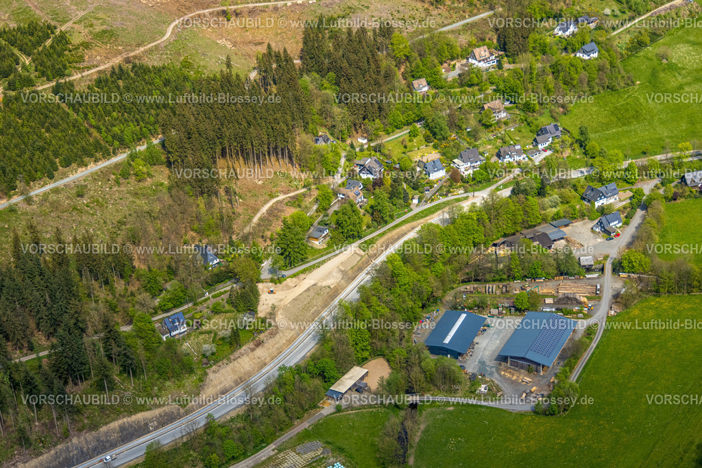 Schmallenberg240505574 | Luftbild, Großbaustelle Bundesstraße B236, Waldschäden, Winkhausen, Schmallenberg, Sauerland, Nordrhein-Westfalen, Deutschland