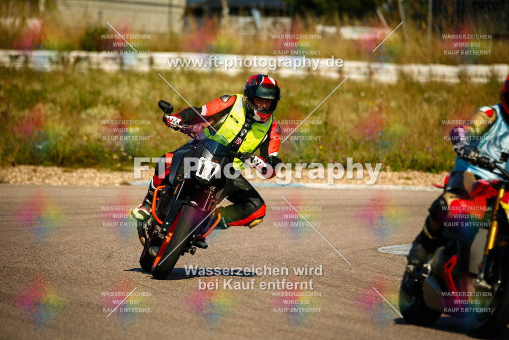 _MOT8824 | Hier findet Ihr Bilder von Touristenfahrten auf der Nürburgring Nordschleife oder von anderen Veranstaltungen die ich besucht habe. Viel Spass beim Durch Schauen 