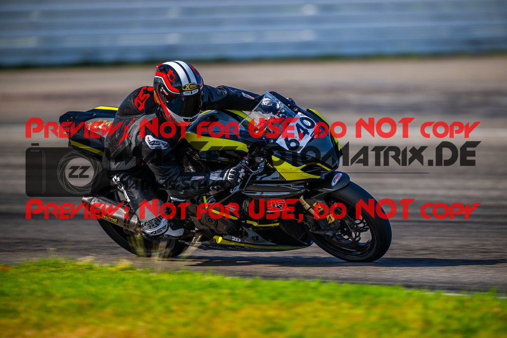 MaZZes_FotoMatrix_240520_6021986_2221 | INST