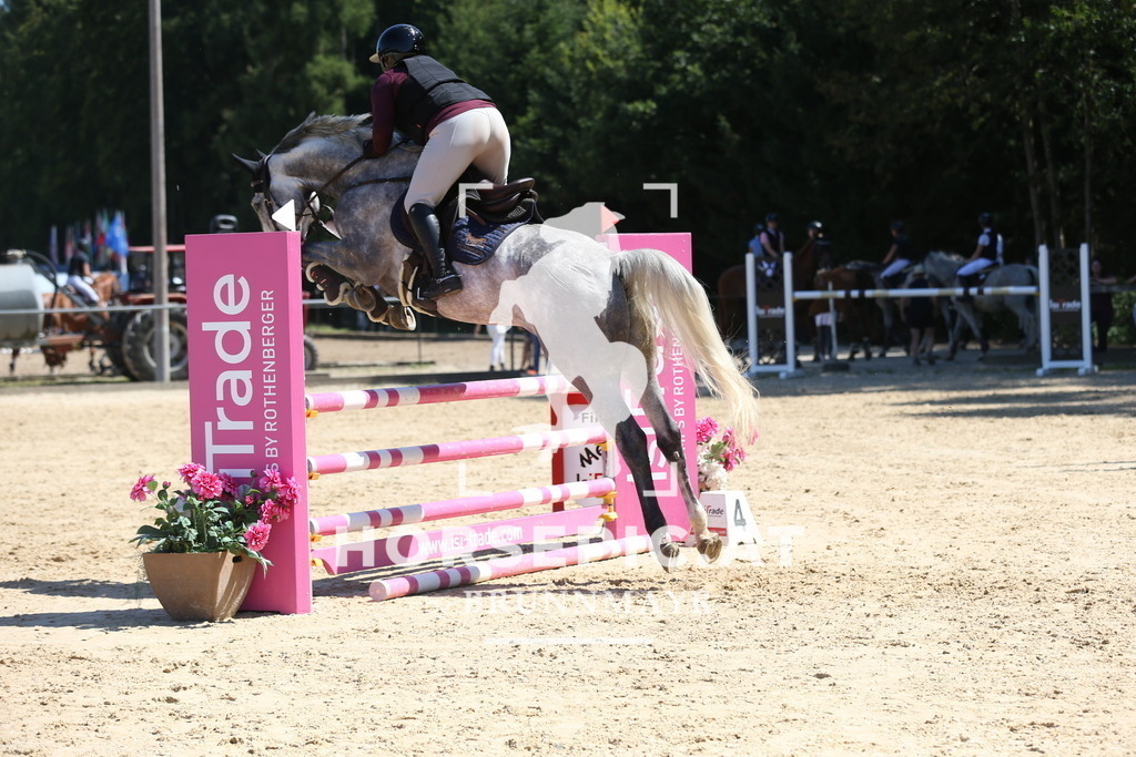 DL2Q9406 | Willkommen bei Brunnmayr - Design & Fotografie – Ihrem Spezialisten für Reitturniere und Pferdeveranstaltungen in Oberösterreich, Salzburg und Bayern! Seit über 17 Jahren sind wir leidenschaftlich dabei.