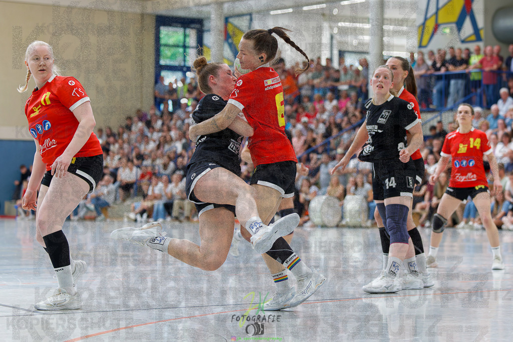 HSG Wettenberg - HSG Lumdatal | Wiederholungs-/Entscheidungsspiel um die Meisterschaft in der Frauen Oberliga Mitte und Aufstieg in die RegionalligaHSG Wettenberg - HSG Lumdatal am 11.05.2025 in Launsbach (Wettenberg) (Halle GS Launsbach (Wettenberg))Photo © 2025 - Jörg Heinrich - Realisiert mit Pictrs.com