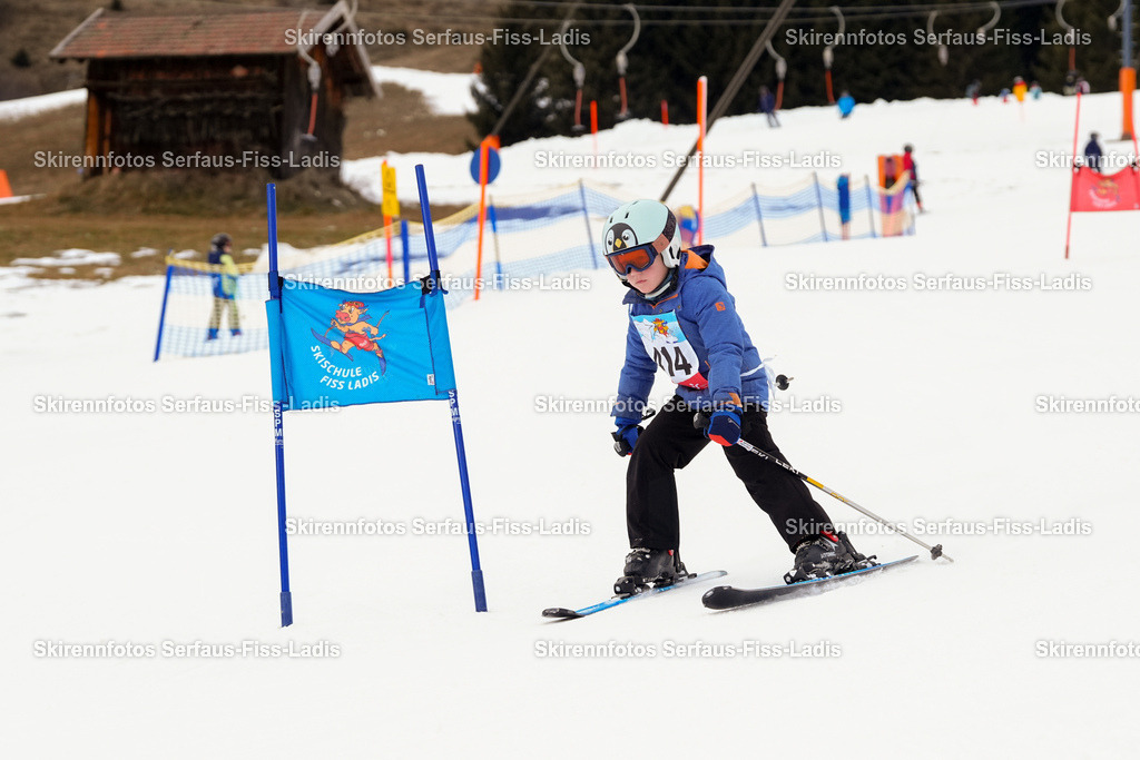SRF_02.01.2026_0679 | Skirennfotos,Serfaus,Fiss,Ladis,Kinderskirennen,Winter,Tirol,Oberland,skirace,SFL,feelfree,weil wir's genießen,ski,Ski,skifahren,Sonnenplateau, - Realisiert mit Pictrs.com