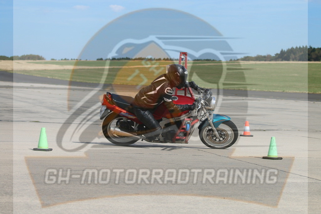 IMG_3812 | gh-motorradtraining-foto.de - Realisiert mit Pictrs.com