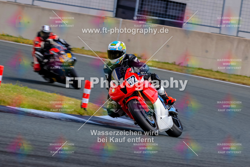 _TCM3673 | Hier findet Ihr Bilder von Touristenfahrten auf der Nürburgring Nordschleife oder von anderen Veranstaltungen die ich besucht habe. Viel Spass beim Durch Schauen 