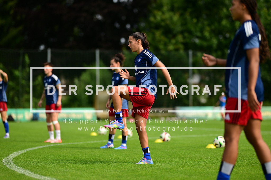Fußball I Frauen I Saison 2025-2026 I Testspiel I Hamburger SV - Holstein Kiel I 62394 | Der Sportfotograf. - Realized with Pictrs.com