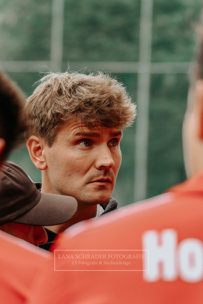 Herren_Bundesliga_02_F_RWK-UHC_21.09.25_Köln (326 von 471) | lanaschraderfotografie - Realisiert mit Pictrs.com