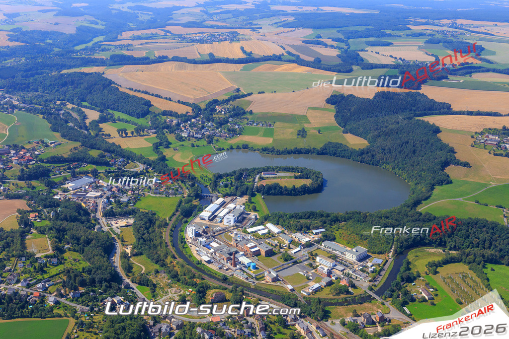 Die Luftaufnahme der Stadt Greiz wurde vom UL-Flugzeug heraus erstellt ( keine Drohne )- hohe Auflösung für beste Qualität