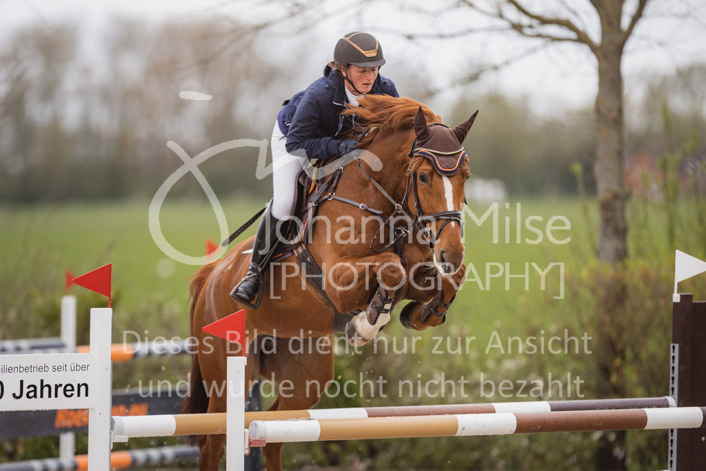 230427_HofSosath_2Ph-M2St-106 | Deine schönsten Turniermomente als professionelle Fotos! Entdecke hochwertige Pferdesport-Fotografie im Online-Shop. Jetzt Fotos finden & bestellen!