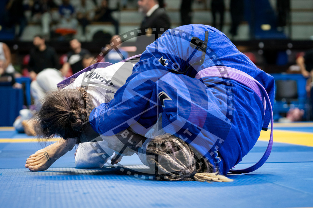 20240125PBB01297 | Fighters compete during the sixth day of the Brazilian Jiu-jitsu European Championship of the IBJJF in Paris, France, on January 25, 2024.