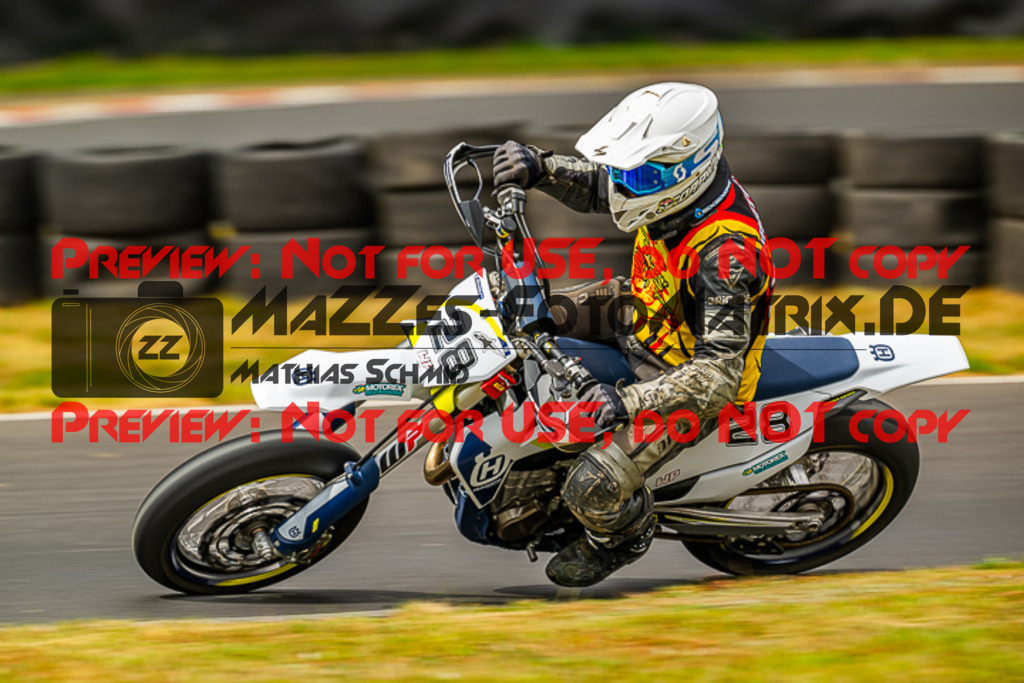 MaZZes_FotoMatrix_230702_9160 | UE40