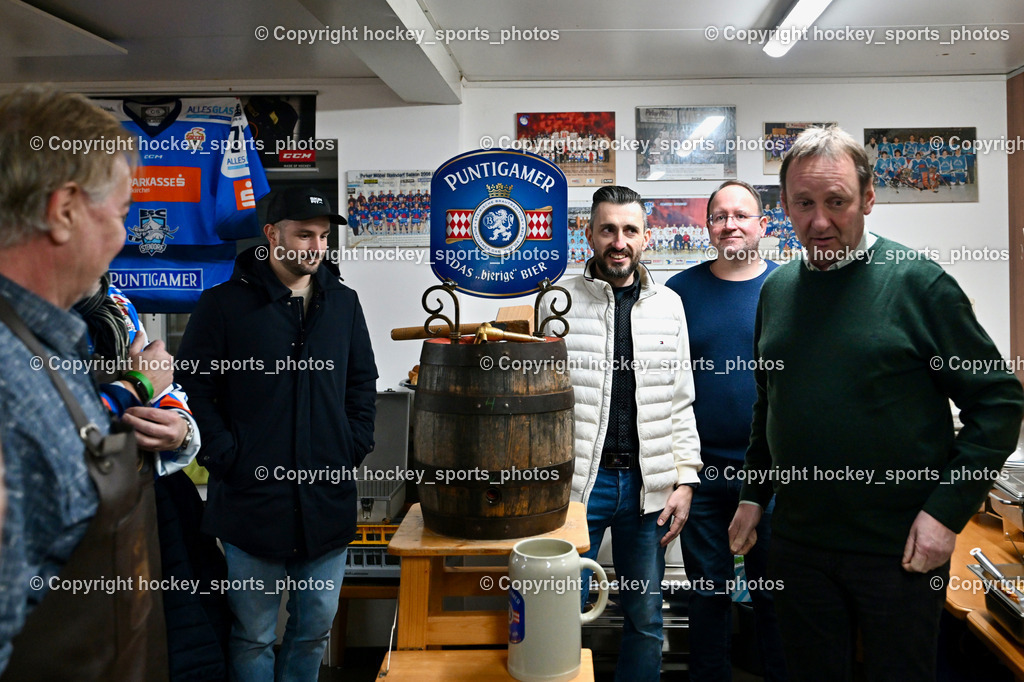 ESC Steindorf vs. ESV Ferlach  | VIP Raum Bieranstich ESC Steindorf, ESC Steindorf vs. ESV Ferlach , ESC Steindorf vs. ESV Ferlach  am 15.02.2026 in Steindorf (Ossiachersee Halle), Austria, (Photo by Bernd Stefan)