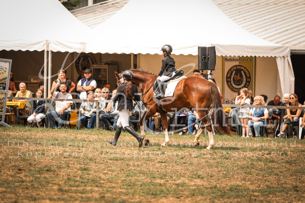 01.SoFZ00022 | Leoni Ertmer Photography - Realisiert mit Pictrs.com