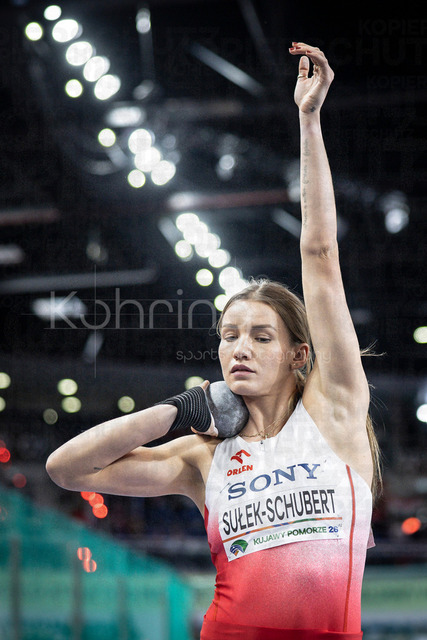 World Athletics Indoor Championships Kujawy Pomorze 26, 22.03.2026 | TORUN, POLAND - MARCH 22:  Adrianna SULEK-SCHUBERT (POL) competes in the women's shot put of the heptathlon during the World Athletics Indoor Championships Kujawy Pomorze 26 on day 3 / session 1 at Kujawsko-Pomorska Arena Torun on March 22, 2026 in Torun, Poland. 