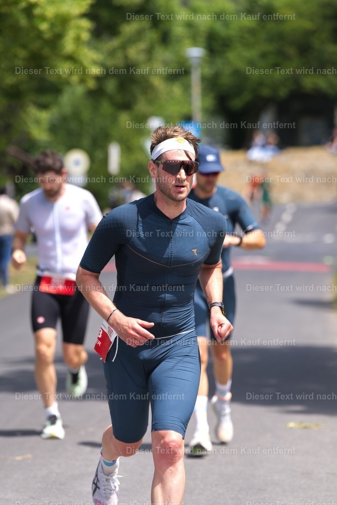 triathlon_wuerzburg_l_2026_06_14-1092 | Shop für Fotos von Sportevents z.B. Obstacle Course Racing, OCR, Triathlon, Trail Run und MTB - Realisiert mit Pictrs.com