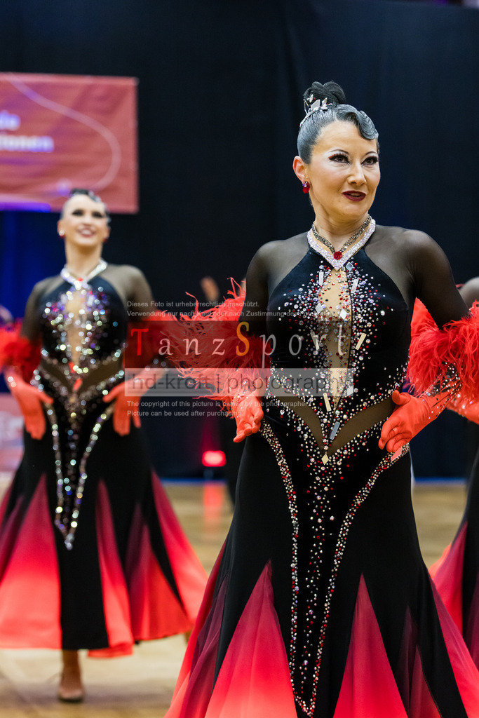 20260314_BL1_Std-Formationen_Nbg3415 | Tanzsportbilder, Standardtanz, Lateintanz, WDSF, DTV, LTVB, dancecomp, goc, hessen tanzt, blaues band der spree, walzer, tango, wiener walzer, slowfox, quickstepp, samba, rumba, cha-cha-cha, paso doble. jive, hd-kroft photography, turniertanzsport