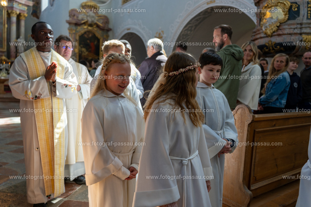 A7V02860 | Hier finden Sie die Online Foto-Galerie von fotograf-passau.com und marius-handrugan.de. Suchen Sie sich direkt Ihre Lieblingsbilder aus, ob als Ausdruck oder Download. - Realisiert mit Pictrs.com