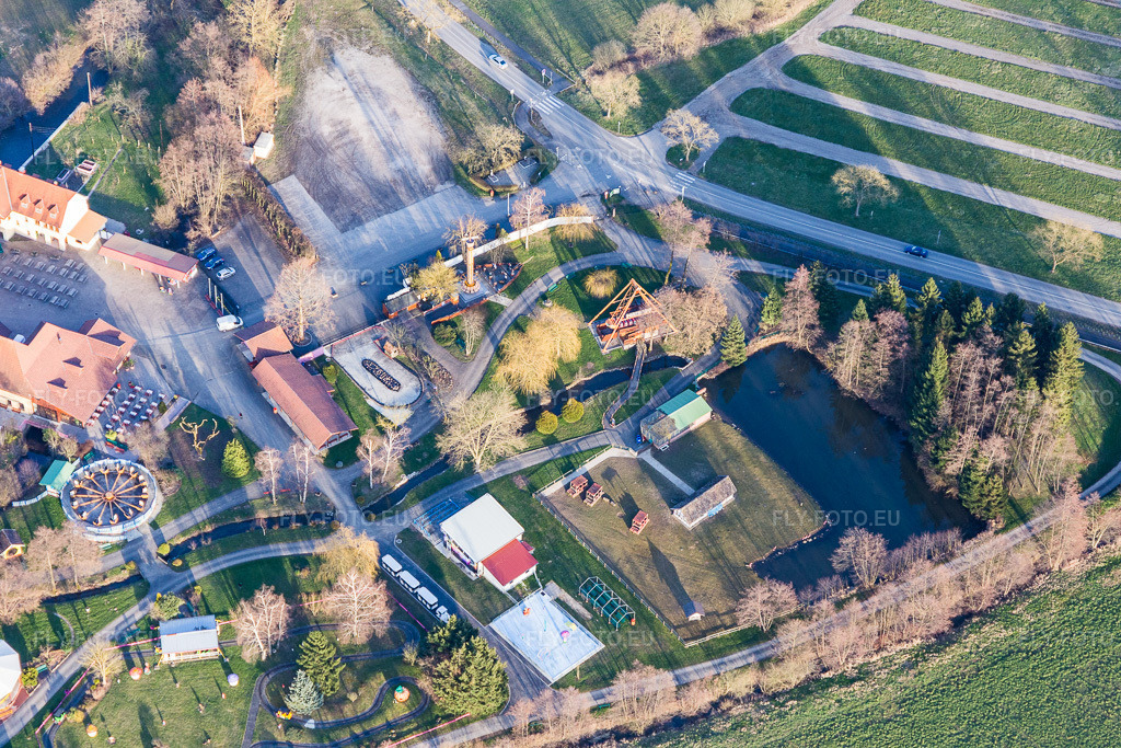 Vue aérienne: Centre de loisirs - Parc d'attractions Didiland à Morsbronn-les-Bains dans le département Bas Rhin, France – .Photo: IMG_104962.jpg prise le 21/03/2018 par Werner Riehm/FLY-FOTO.eu – Résolution de l'original: 5472 x 3648 px