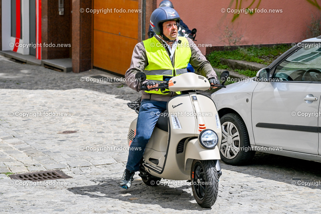 Vespatreffen 2024 Altstadt Linz_ 15.06.2024-45 | 15.06.2024, Linz, AUT, Altstadt Linz, im Bild Vespatreffen in der Altstadt Linz 2024©Harald Dostal / fodo.news