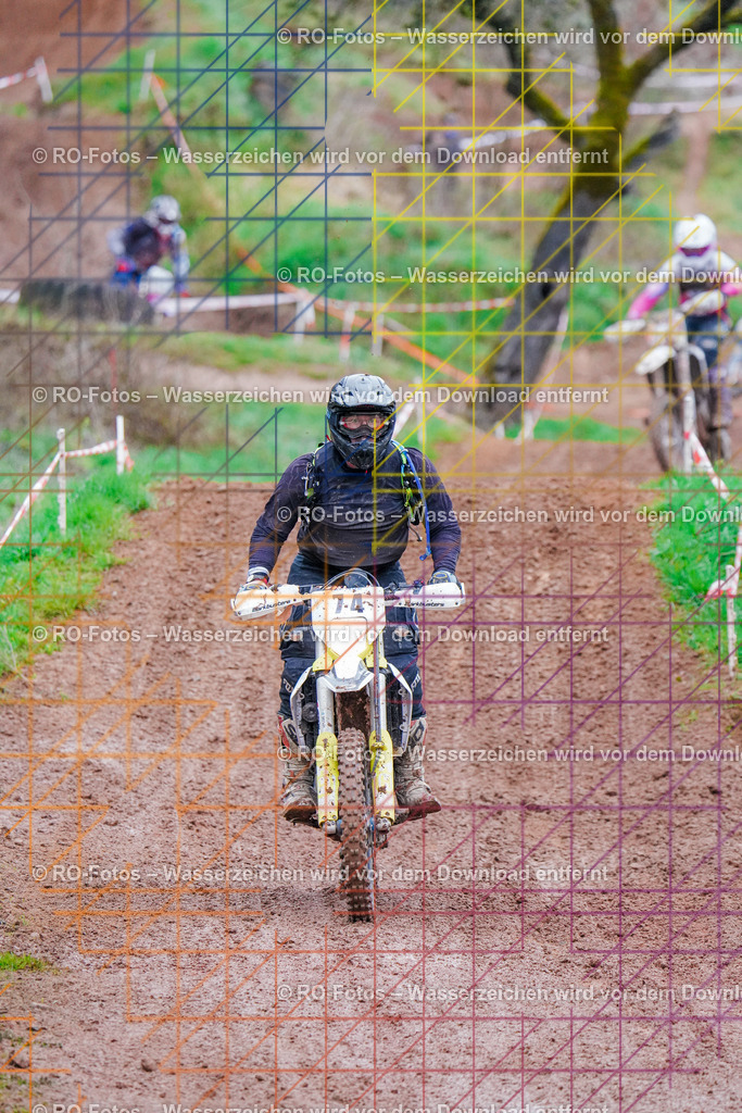 4 Lauf Mernes-246 | Sportfotografie von RO-Fotos: Motorsport, Motocross, Enduro, Laufveranstaltungen und Triathlon. Professionelle Fotos von Sportlern und Events. - Realisiert mit Pictrs.com