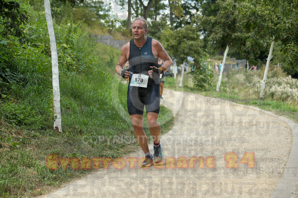 250824_1429_EX1_6362 | Sportfotografie im Rhein-Sieg Kreis, Köln, Bonn, NRW, Rheinland Pfalz, Hessen, etc. Unser Tätigkeitsfeld umfasst den Laufsport vom Volkslauf über den Marathon, Duathlon, Triathon bis zum Ultralauf wie Kölnpfad Ultra oder Schindertrail.