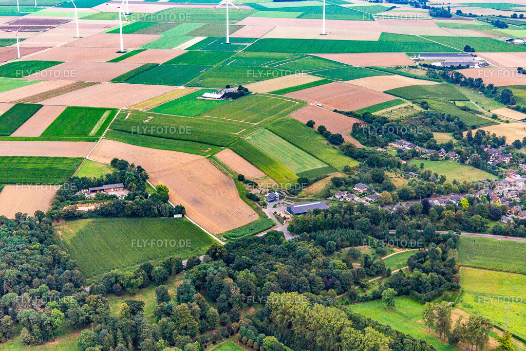 Ortsansicht | Luftbild: Ortsansicht im Ortsteil Körrenzig in Linnich im Bundesland Nordrhein-Westfalen in Deutschland. Foto: IMG_143402.jpg vom 07.09.2024 durch ©2025 Werner Riehm fly-foto.de/copyright - Realisiert mit Pictrs.com