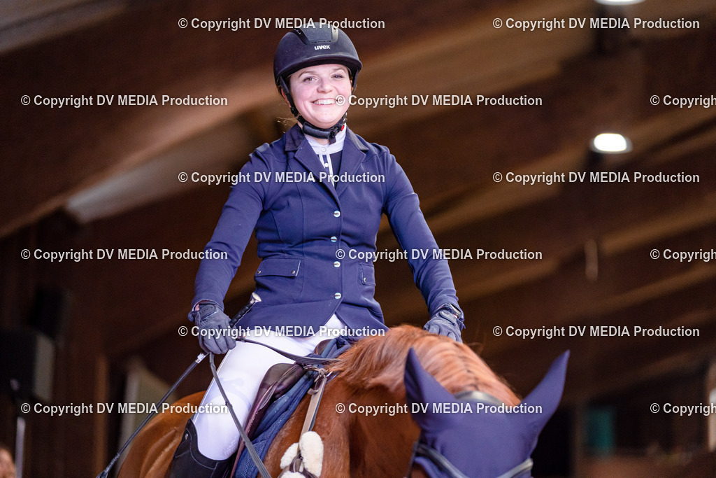 Springen Tag 1-607 | dv-media-shop - Realisiert mit Pictrs.com