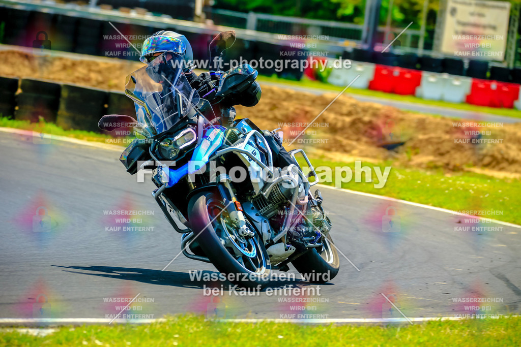 _NBG4402 | Hier findet Ihr Bilder von Touristenfahrten auf der Nürburgring Nordschleife oder von anderen Veranstaltungen die ich besucht habe. Viel Spass beim Durch Schauen 