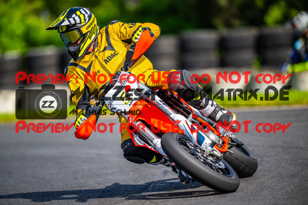 MaZZes_FotoMatrix_240430_6007705_2919 | Fotograf Mathias Schmid
Sportfotograf,
Eventfotograf,
Hochzeitsfotograf,
Portraitfotograf