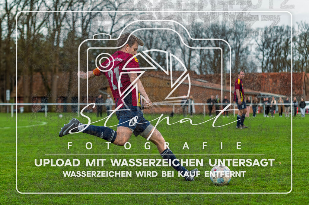 FGFSSGN-1052 | Jared-Finn Zunft (SG Nordheide 3 #21) beim Herren 3. Kreisklasse HK Spiel zwischen FG Fulde-Stellichte II und SG Nordheide III im Fulder Zentralstadion, Fulde (Simon Paul Stopat) - Realisiert mit Pictrs.com