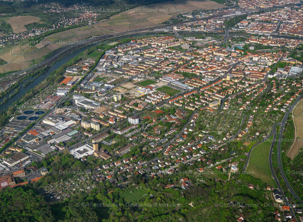 2795479 | ZELLERAU 2007 Stadtzentrum im Innenstadtbereich  in Zellerau im Bundesland Bayern, Deutschland // The city center in the downtown area  in Zellerau in the state Bavaria, Germany Foto: Gerhard Launer