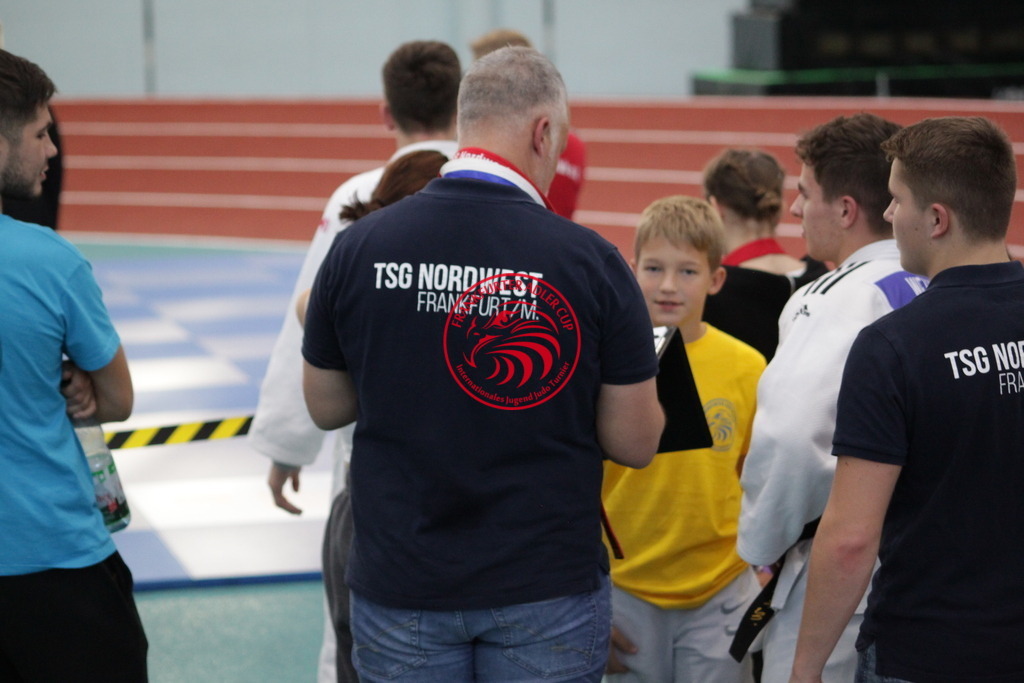 IMG_4881 | Fotos vom Adler Cup - Pictures from Adler Cup

Hier findet Ihr alle Eindrücke und großen Momente der Adler Cup Wochenenden. Here you will find all impressions and great moments of the Adler Cup weekends. - Realisiert mit Pictrs.com